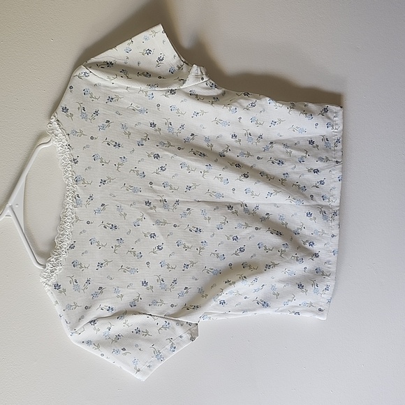 Crop Top - Picture 8 of 8